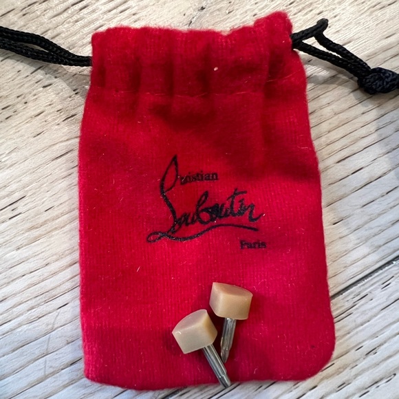 Christian Louboutin Fetilo 120 Patent Leather Calf/Fishnet Heal in size 37.5 - Picture 4 of 16